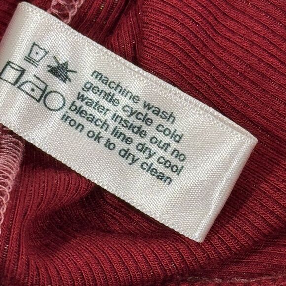 THREE DOTS RIBBED SWEATER. - Picture 7 of 8